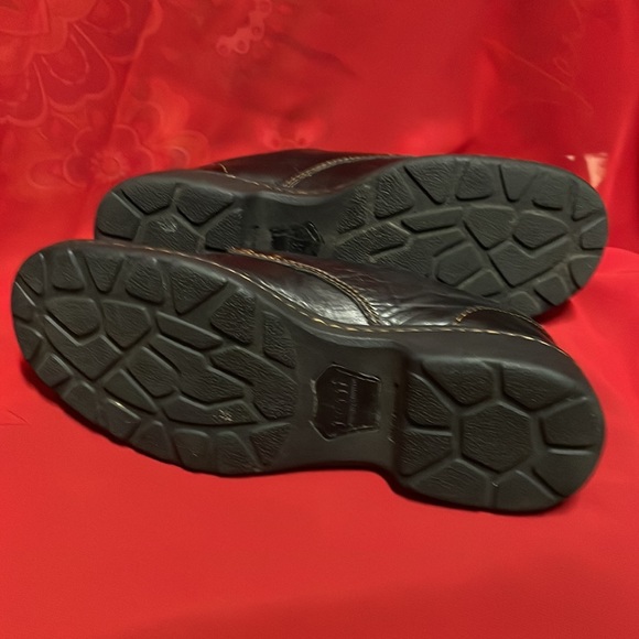 Born black loafers size 6 1/2 - Picture 4 of 6